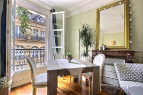 Nice Apt with view near Square Jules Ferry